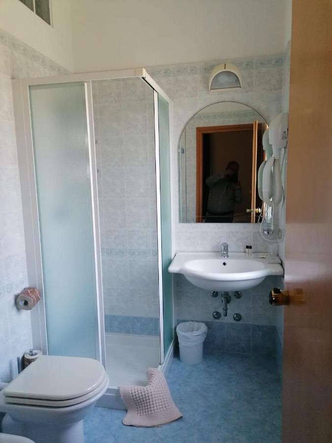 Hotel Roma Residenza Cervia Exterior photo