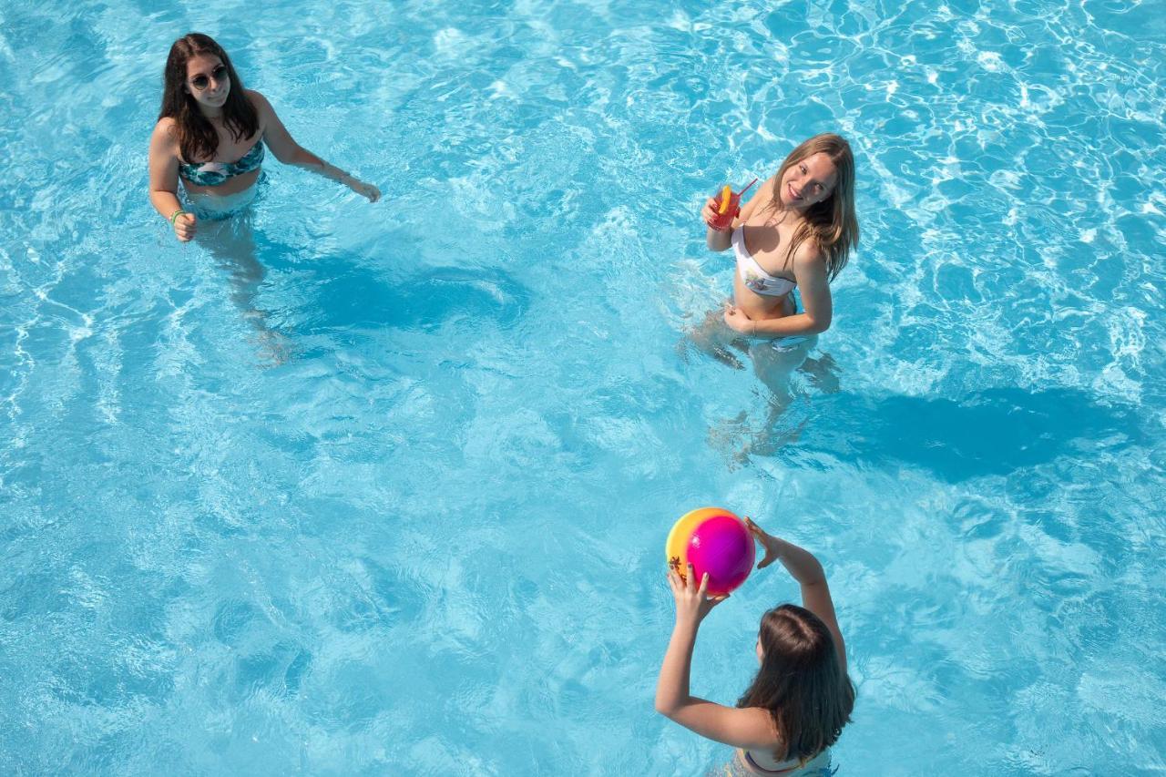 Hotel Roma Residenza Cervia Exterior photo